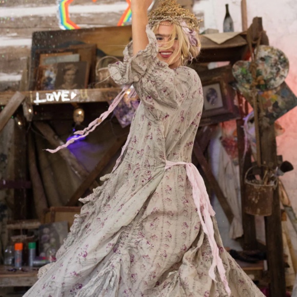 🪻NWT MAGNOLIA PEARL Ainsley Gown🪻 - Picture 11 of 16